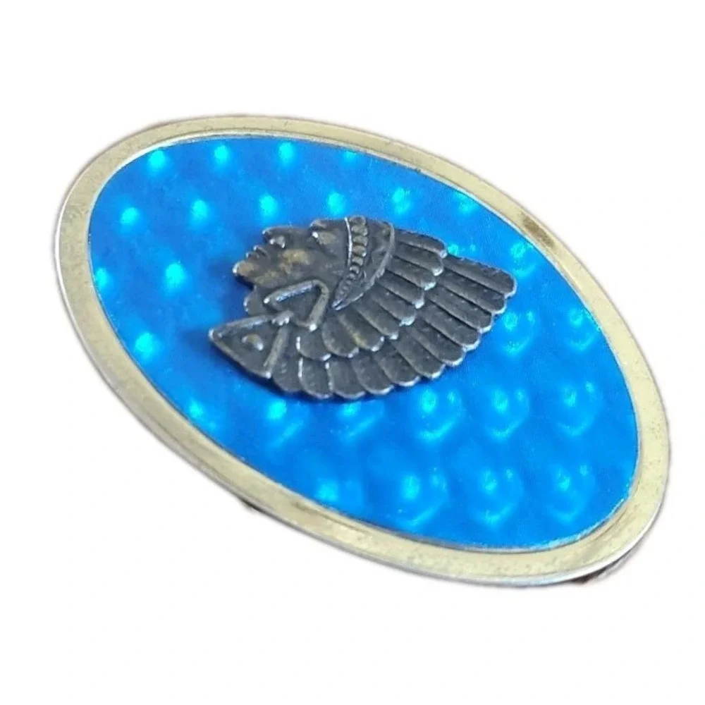 Indian Head Chief Belt Buckle Holographic Blue Silver Tone Distressed‎